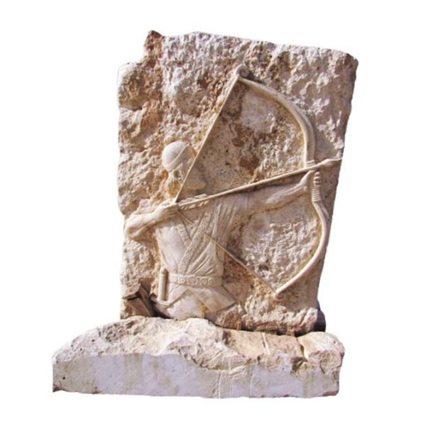 مجسمه آرش کمانگیر