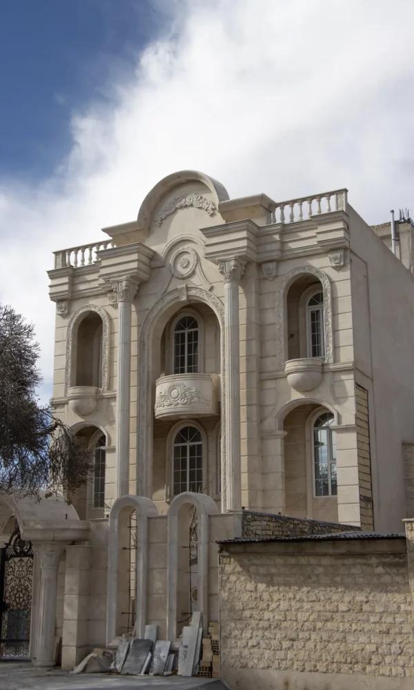 IMG 3675 EDITED 600x1000