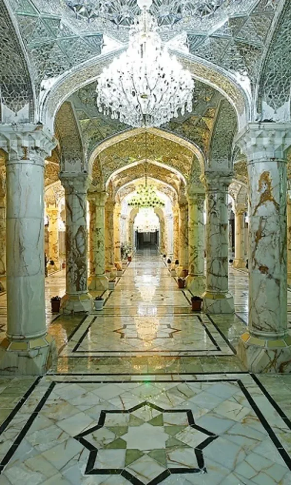 The shrine of hazrat Zahra in Najaf Iraq 600x999